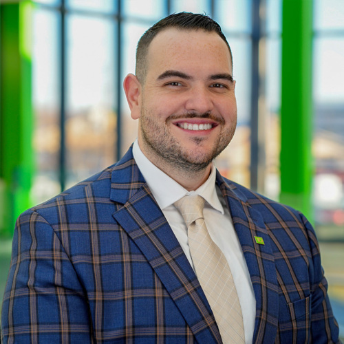 Headshot of Nicolas Hernandez - TD Wealth Financial Advisor