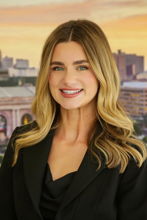 Photo of Sarah Glass