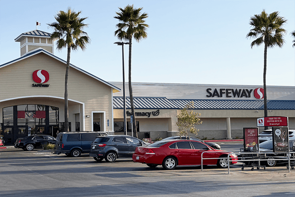 Safeway Store Front Picture - 14840 Highway 4 in Discovery Bay CA