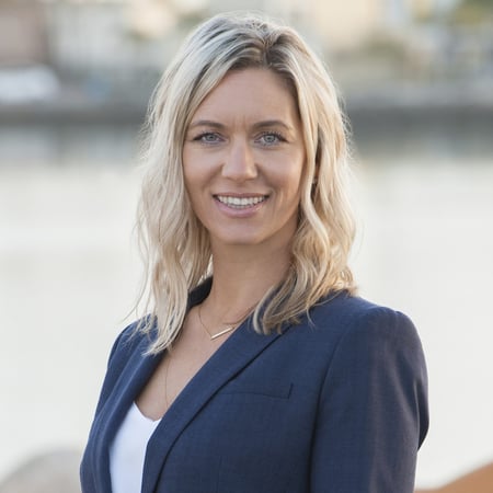 Photo of Jennifer Miller