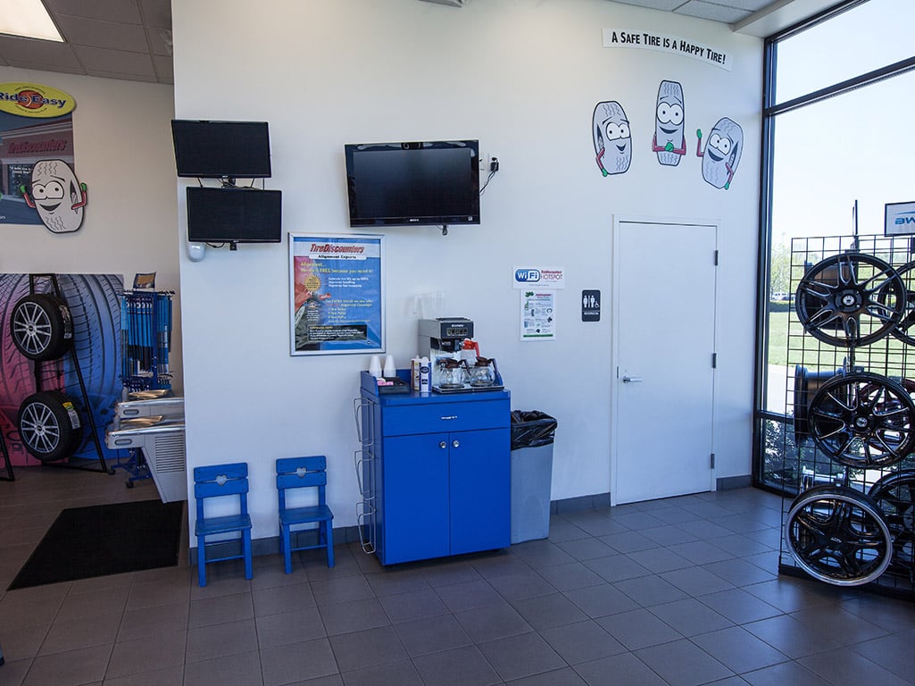 Tire Discounters Tires, Wheels, Custom Wheels, rims in Louisville, KY