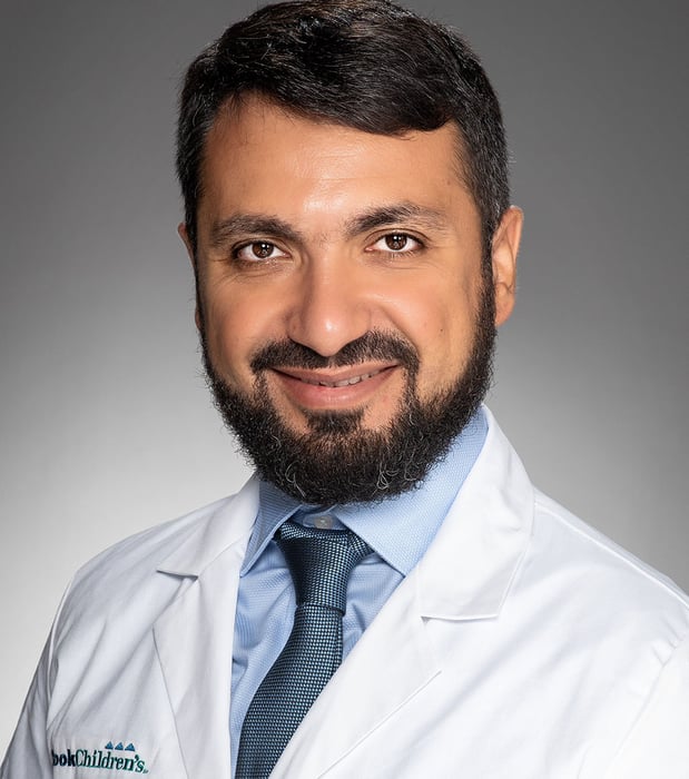 Dr. Mustafa Caylan