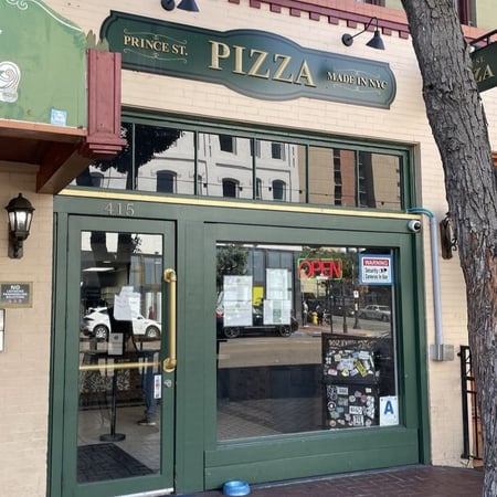 San Diego-Gaslamp store front