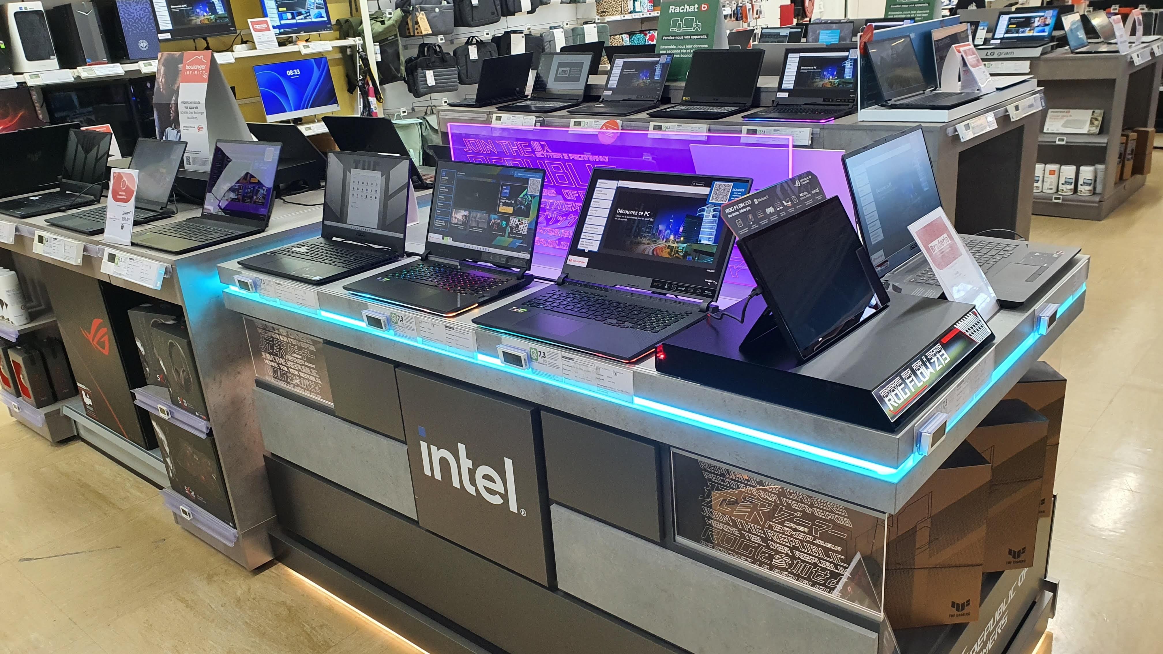 Pour la Rentrée choisissez un PC Gamer Asus à   Boulanger La Rochelle Angoulins