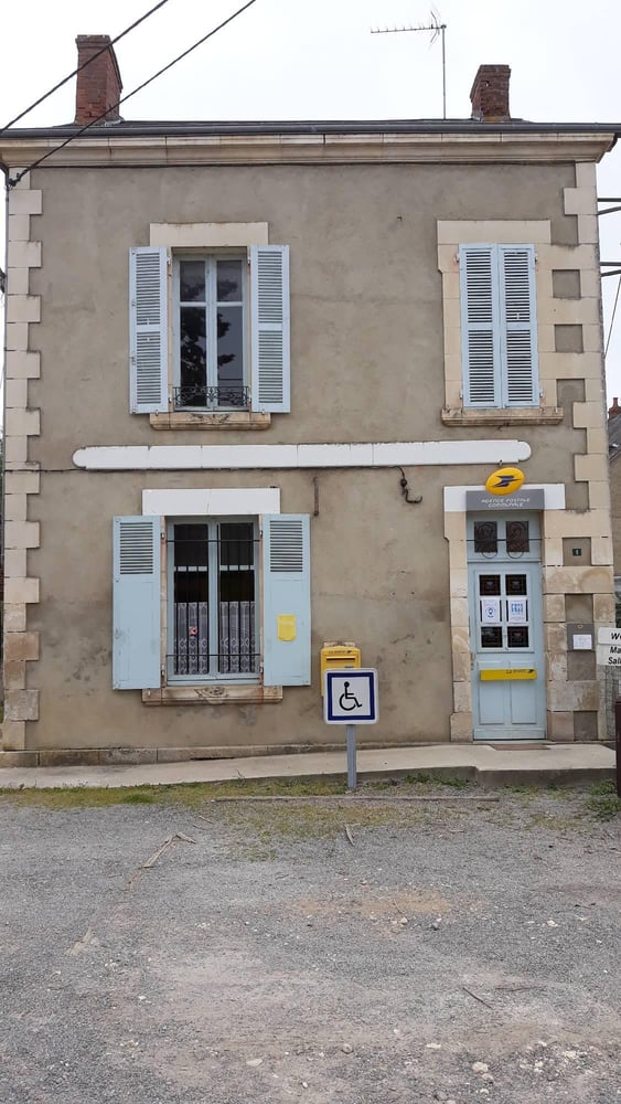 Photo du point La Poste Agence Communale RUFFEC Mairie