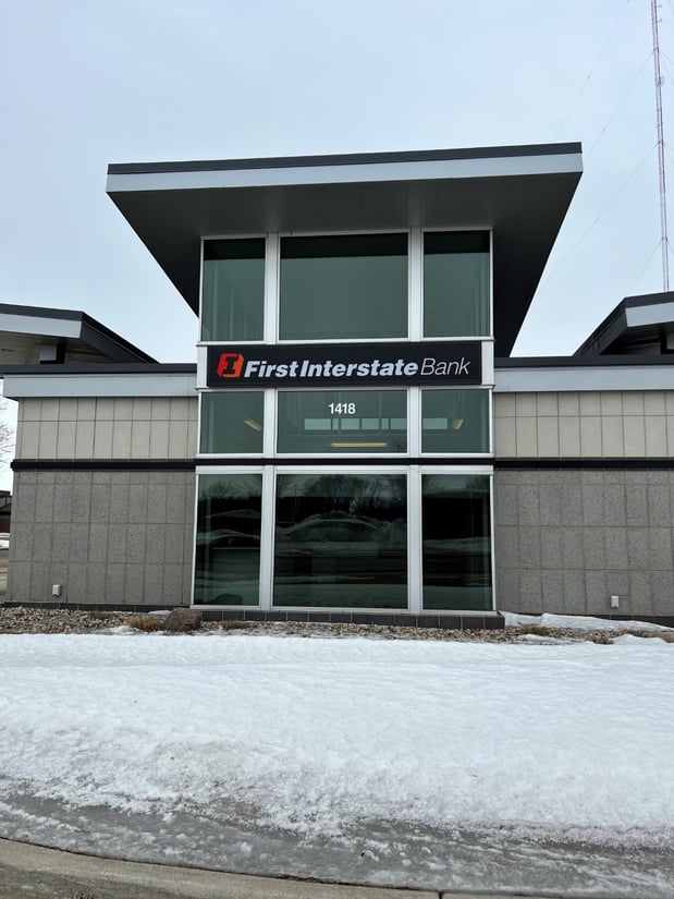 Exterior image of First Interstate Bank in Marshall, Minnesota.