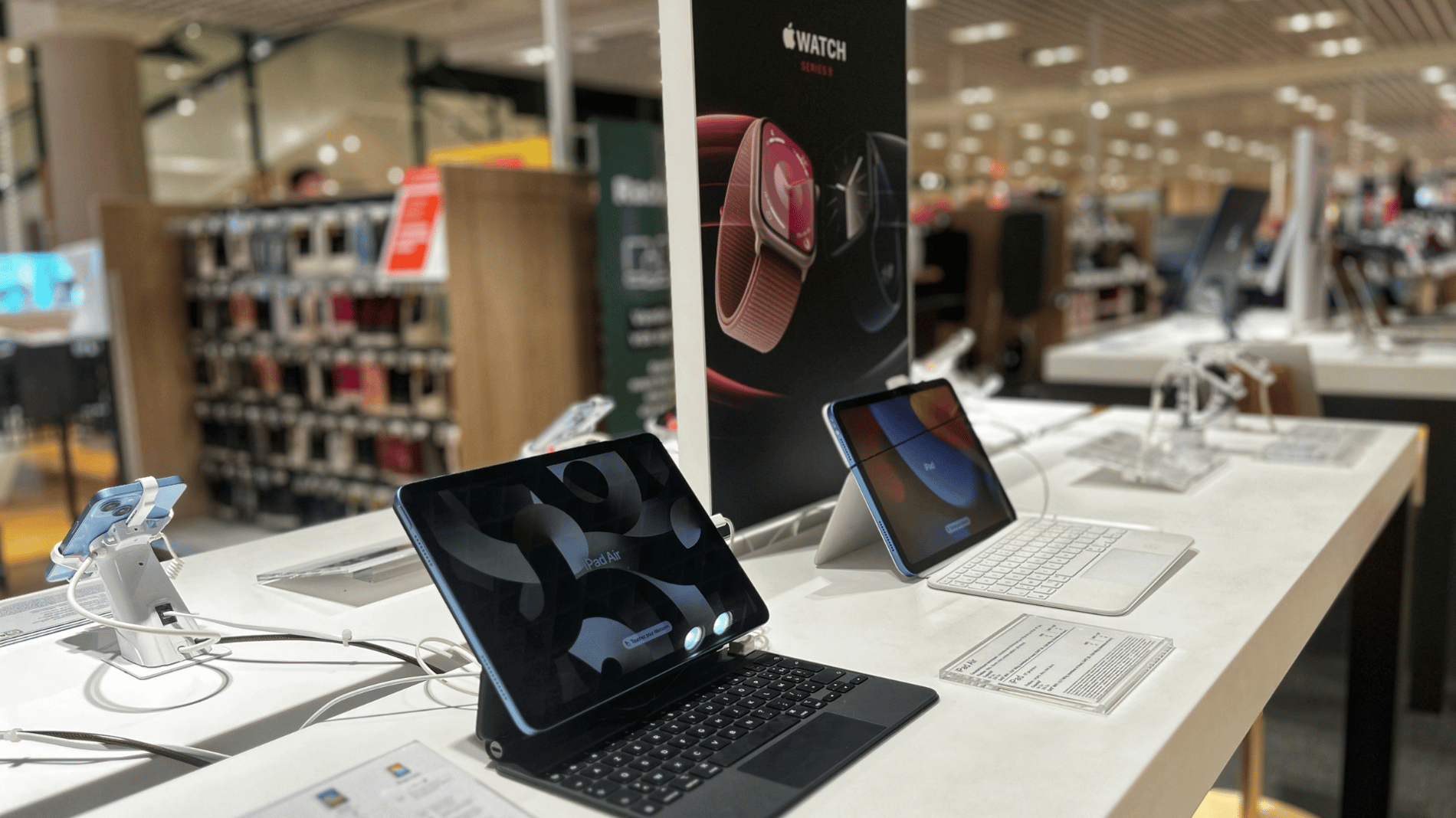 IPAD, IPAD AIR, IPAD PRO CHEZ BOULANGER NICE CAP 3000
