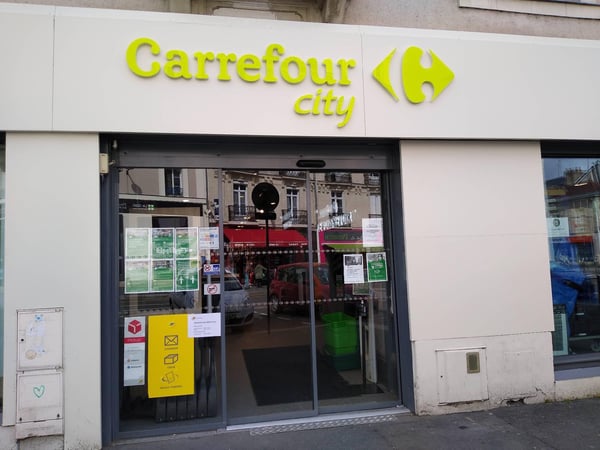 Photo du point La Poste Relais ANGERS Carrefour city