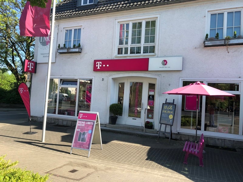 Store photo