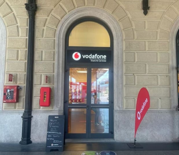 Vodafone Store | Stazione Centrale Bologna
