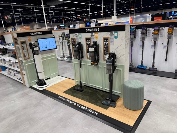 Aspirateur balai samsung et Dyson