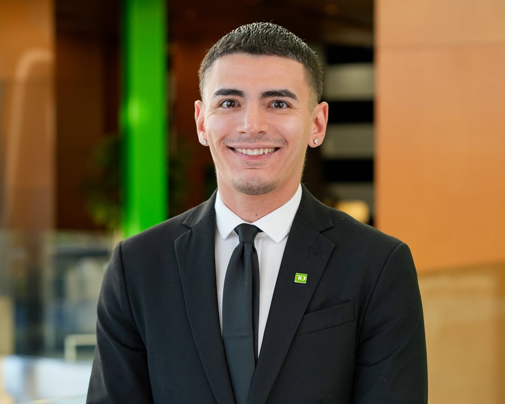 Headshot of Jordan Roman - TD Wealth Financial Advisor