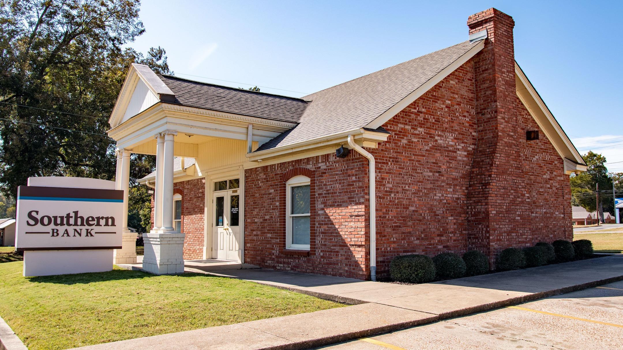 Hometown Bank in Bradford, AR Invested in You Southern Bank