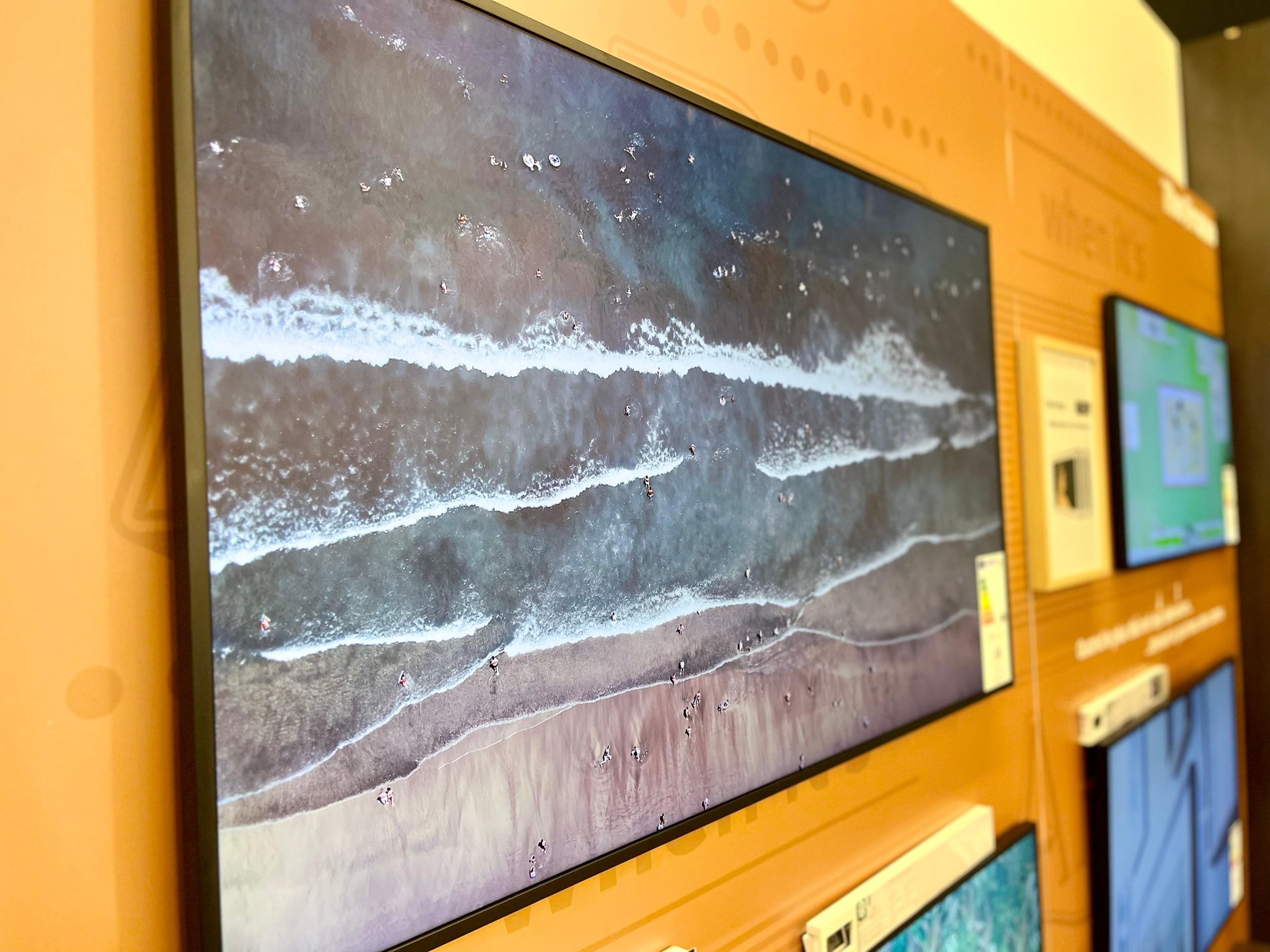 Tv Samsung The Frame de Boulanger Le Havre - Montivilliers