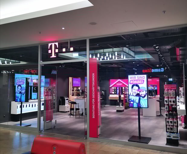 Store photo