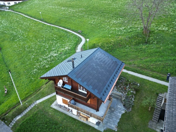 Dachsanierung Ernen PREFA Solar