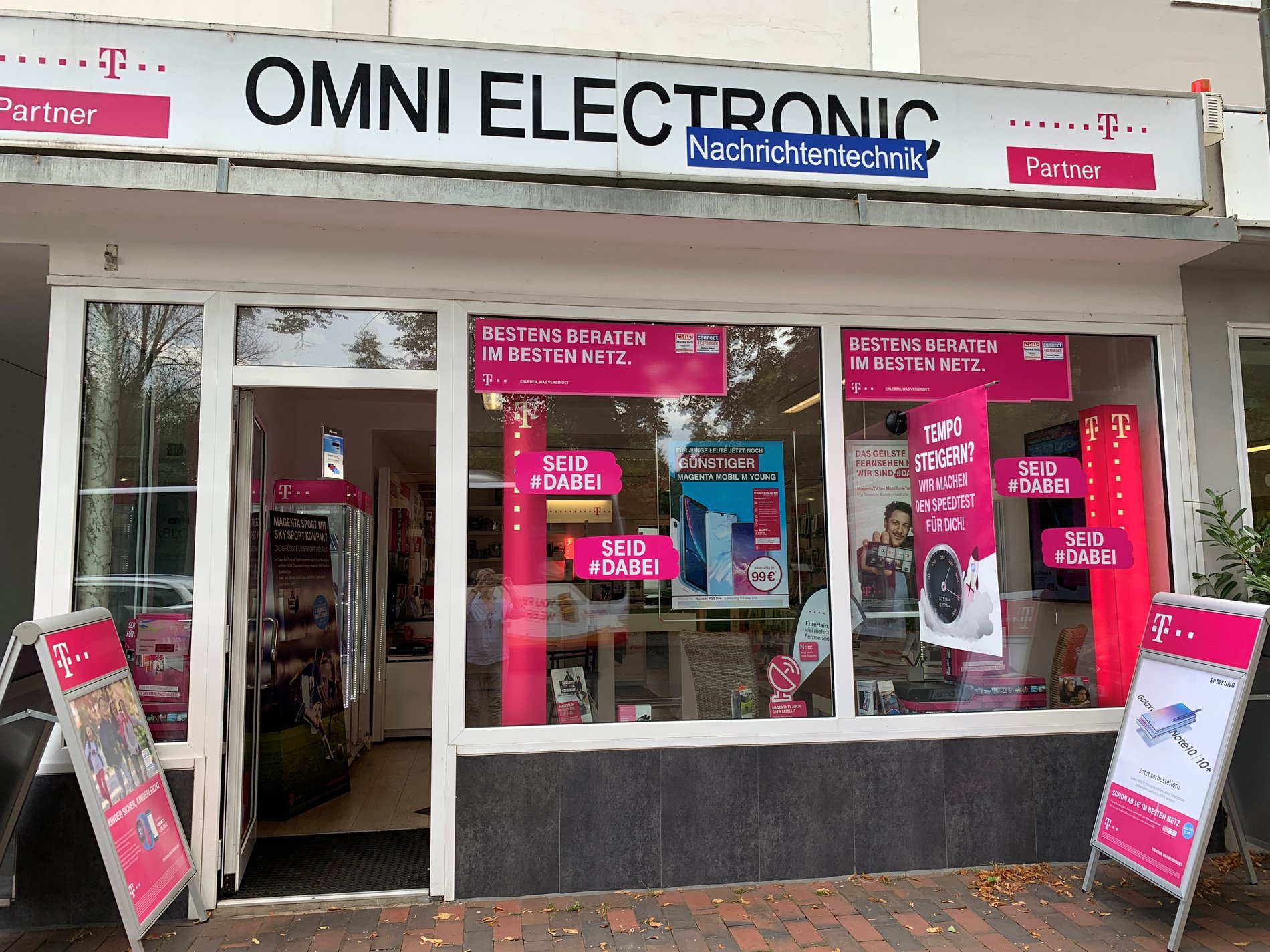 Store photo