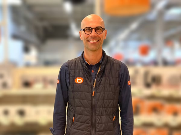 Frédéric animateur du rayon éléctromenager à Boulanger Portet-sur-Garonne