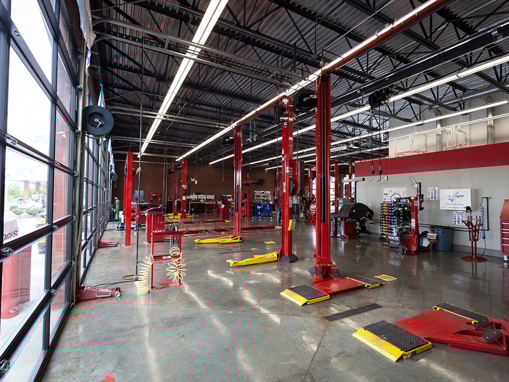 Tire Discounters MTSU tires, alignment, brakes, autoglass in