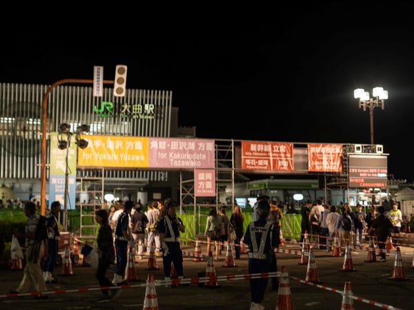 大会終了後のJR大曲駅前
