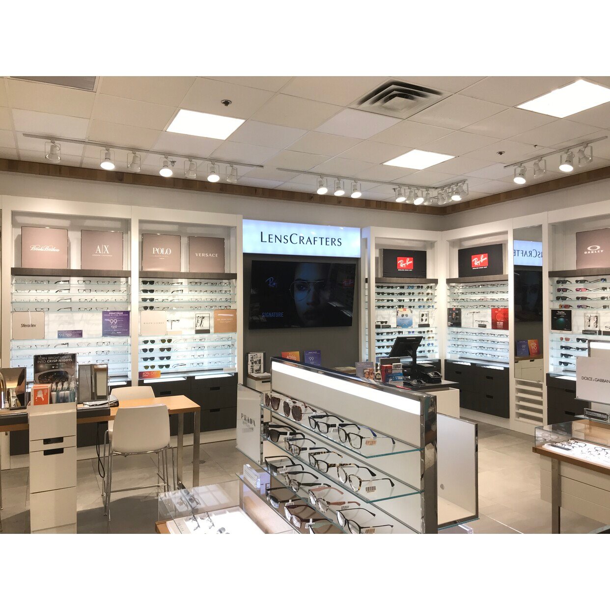 LensCrafters in Canoga Park, CA, 6600 Topanga Canyon Blvd