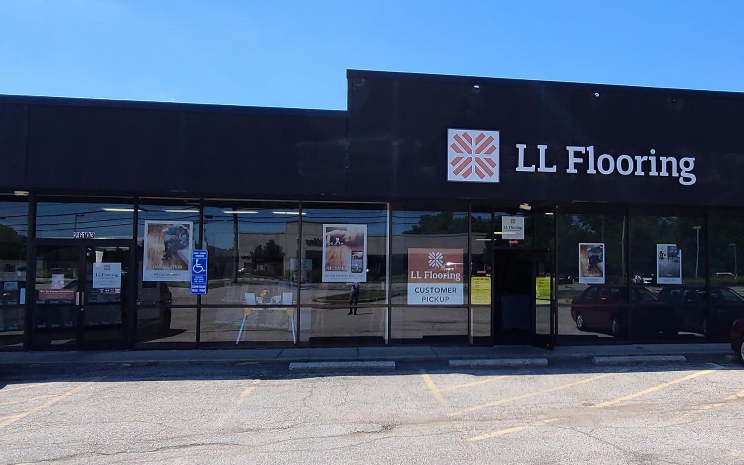 LL Flooring #1313 North Olmsted | 26103 Lorain Road | Storefront