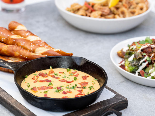 State and Main appetizers. Pretzel Bites featured.