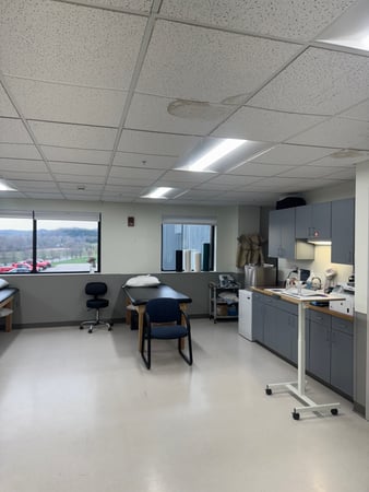NY-Fairport-MVPT
Modalities (e-stim/ultrasound, hot and cold packs)