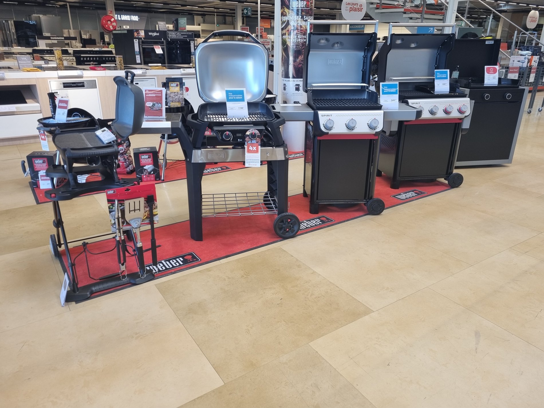 Notre gamme de Barbecue Weber proche de Salon, Velaux, Coudoux et Marignane