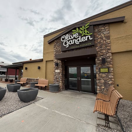 Olive Garden Winnipeg - Polo Park Restaurant