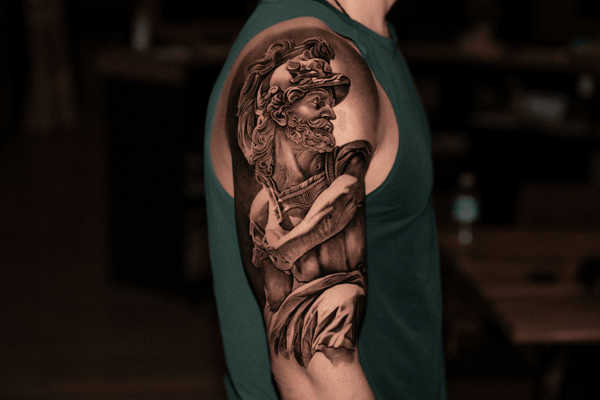 Tattoo Realism Black and Grey - Statue Warrior  Motive - Half sleeve Project.