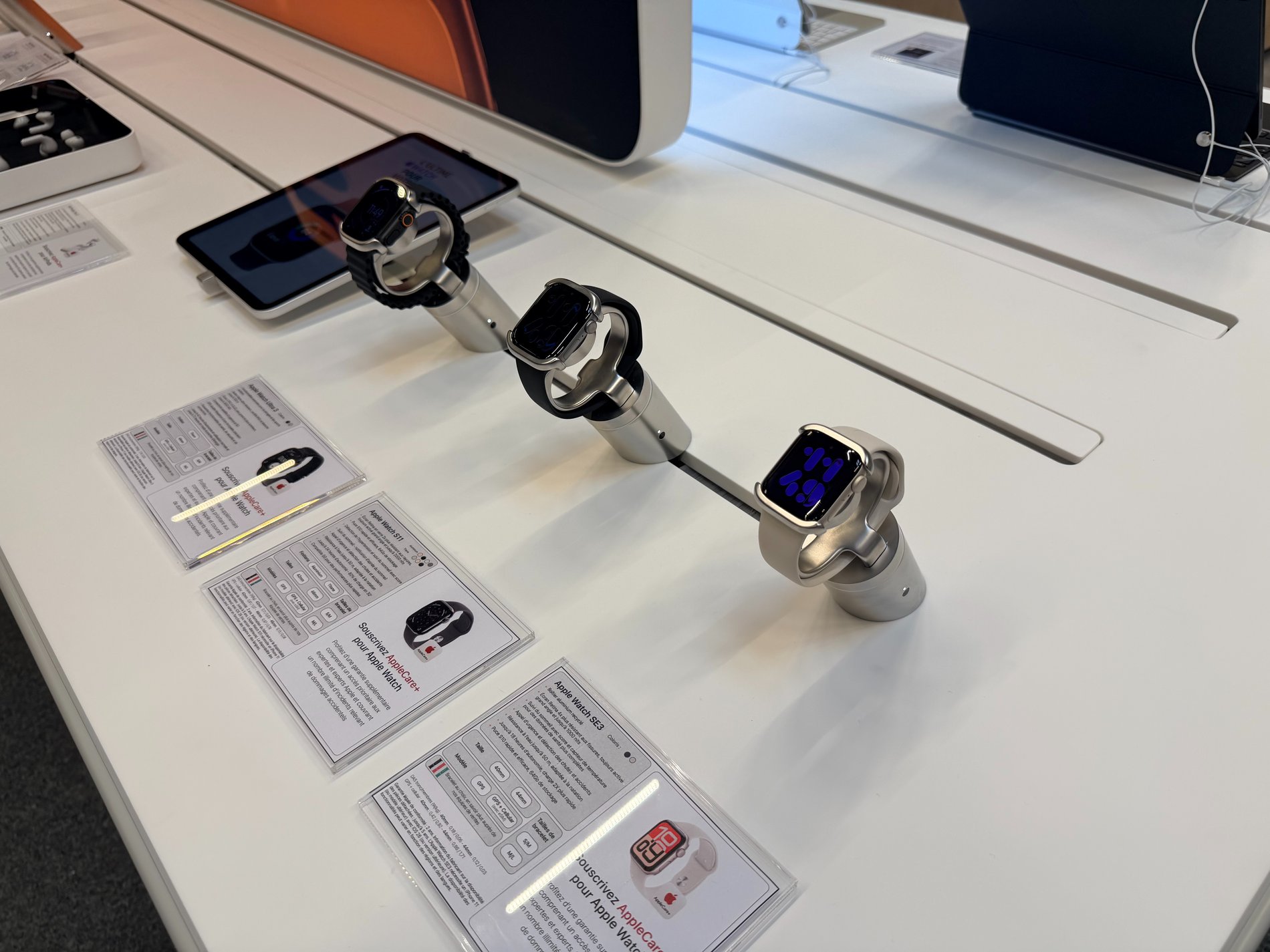 Apple Watch SE 3 & Apple Watch série 11 &  Apple Watch Ultra 3