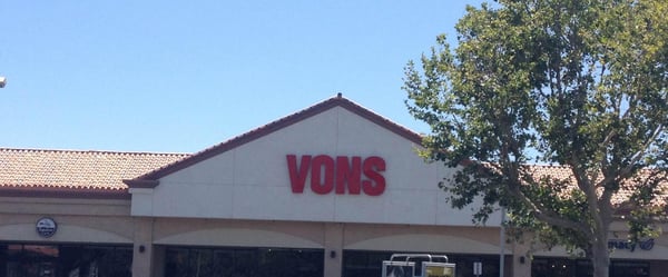 vons pharmacy at 24160 lyons ave newhall  ca