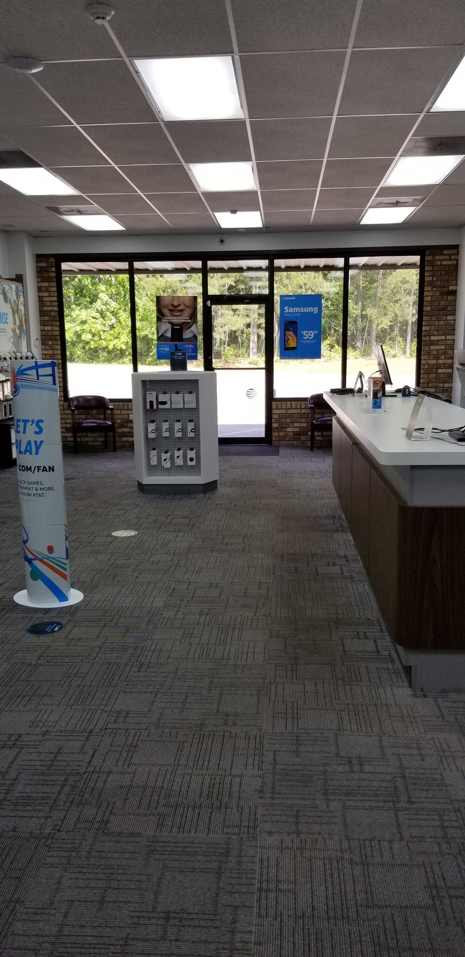 Iuka – iPhone 13 Pro Max, iPhone 12 deals Iuka, MS | AT&T