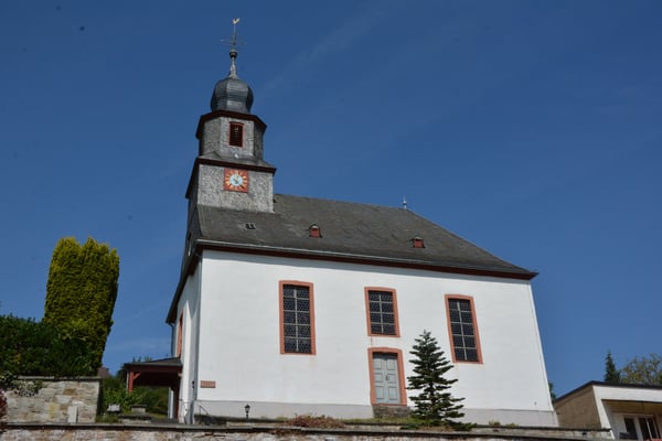 Evangelische Katharinen-Kirche Beuerbach - Evangelische Gesamtkirchengemeinde Mittlerer Untertaunus (MUT)