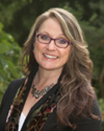 Photo of Tracy Ann Hoye