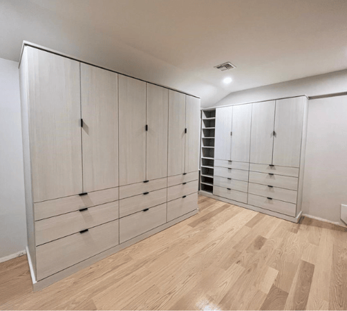 California Closets Long Island City NY walk in closet design custom closets closet designers designer closets closet shoe storage built-in closets closet systems closet drawer organization closet shelf organizer