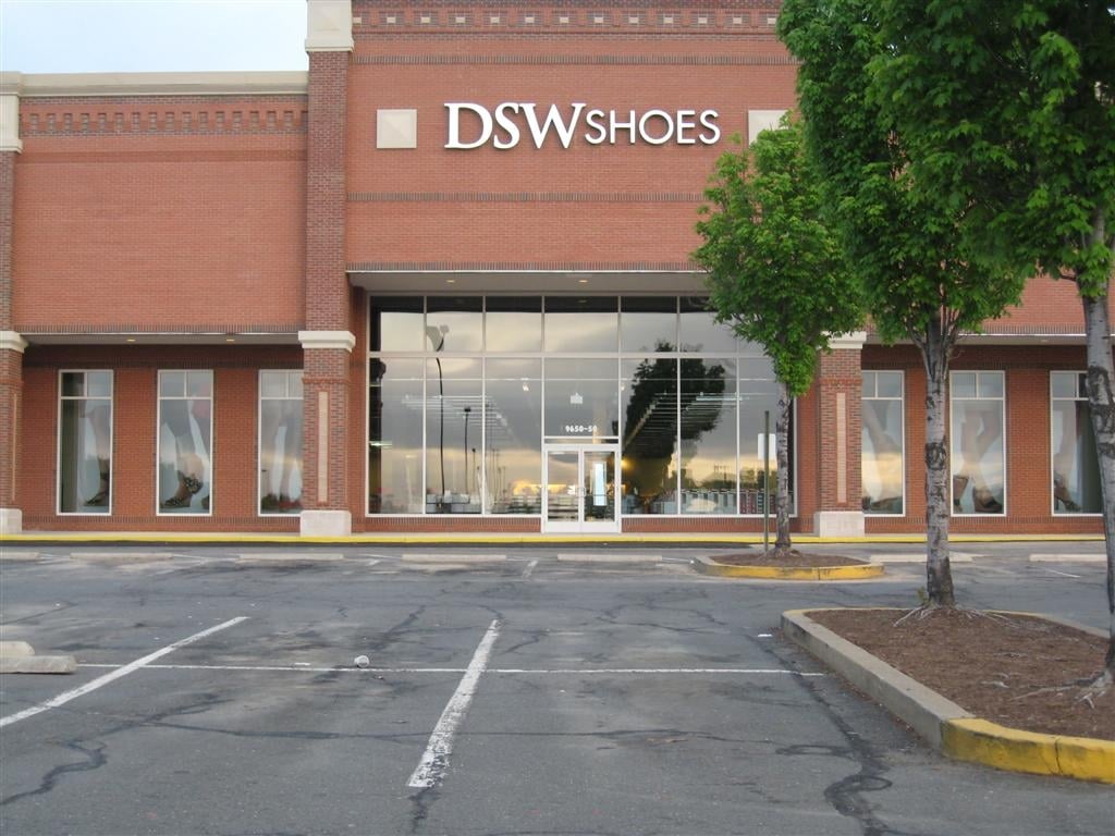 dsw shopping center