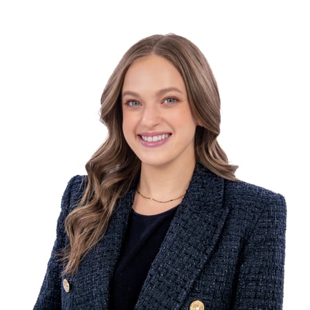 Photo of Abigail Comer