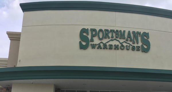 The front entrance of Sportsman's Warehouse in Murfreesboro