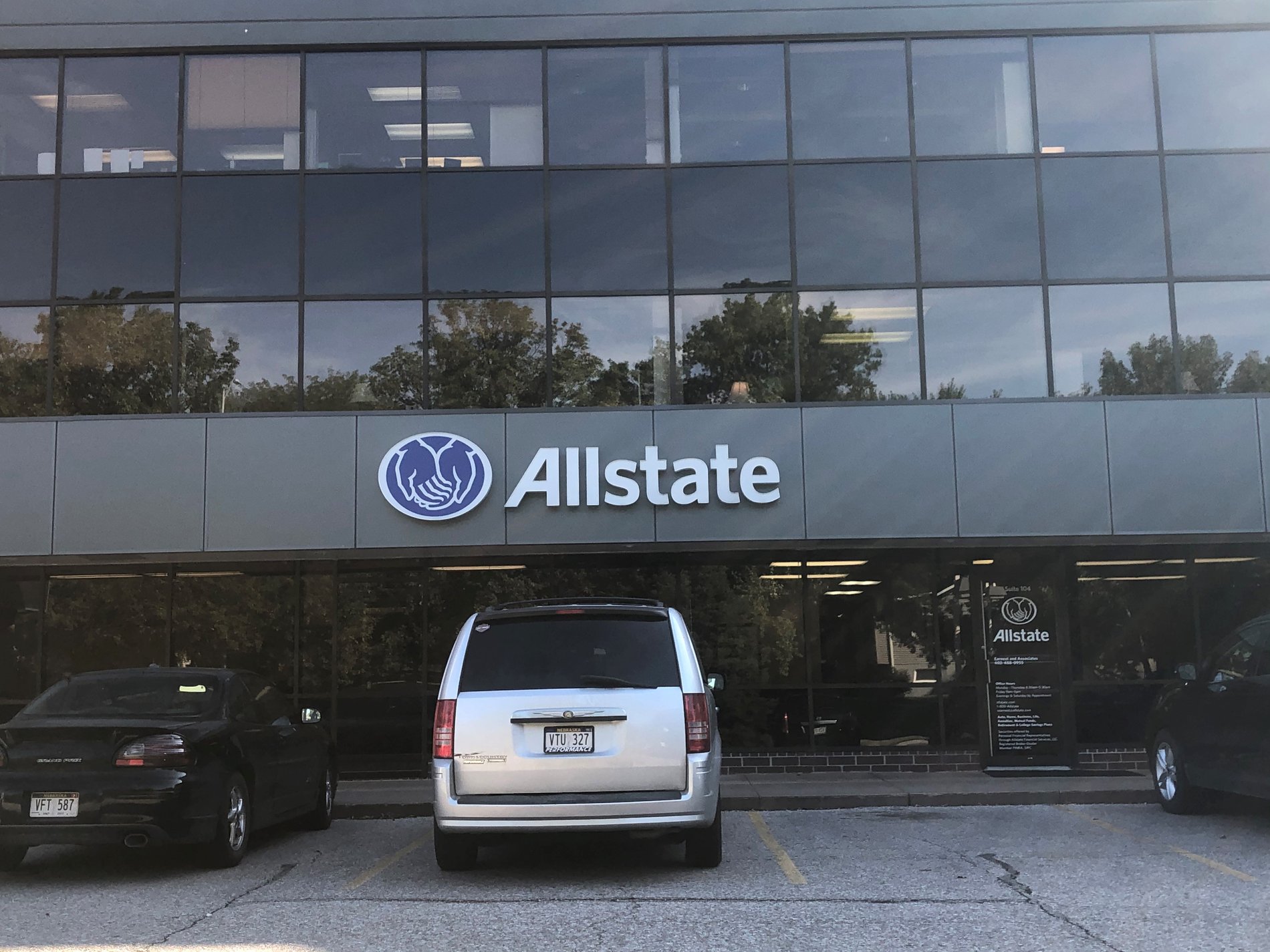 Earnest Associates Inc Allstate Insurance Agency in Lincoln NE