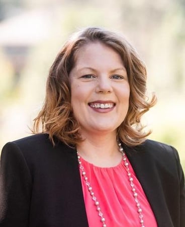 Photo of Laura Thompson-Ball