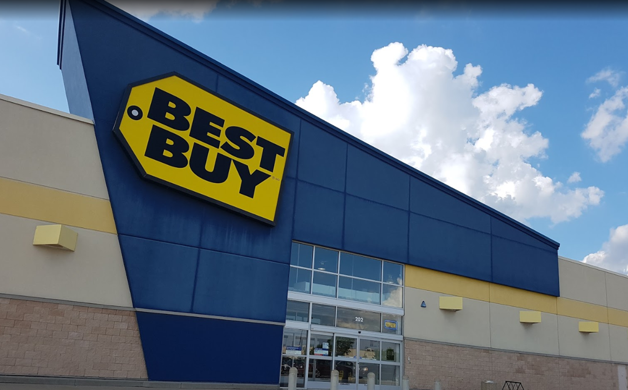 Best Buy Quinte Crossroads