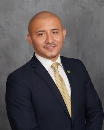 Headshot of Edson De La Cruz - TD Wealth Financial Advisor