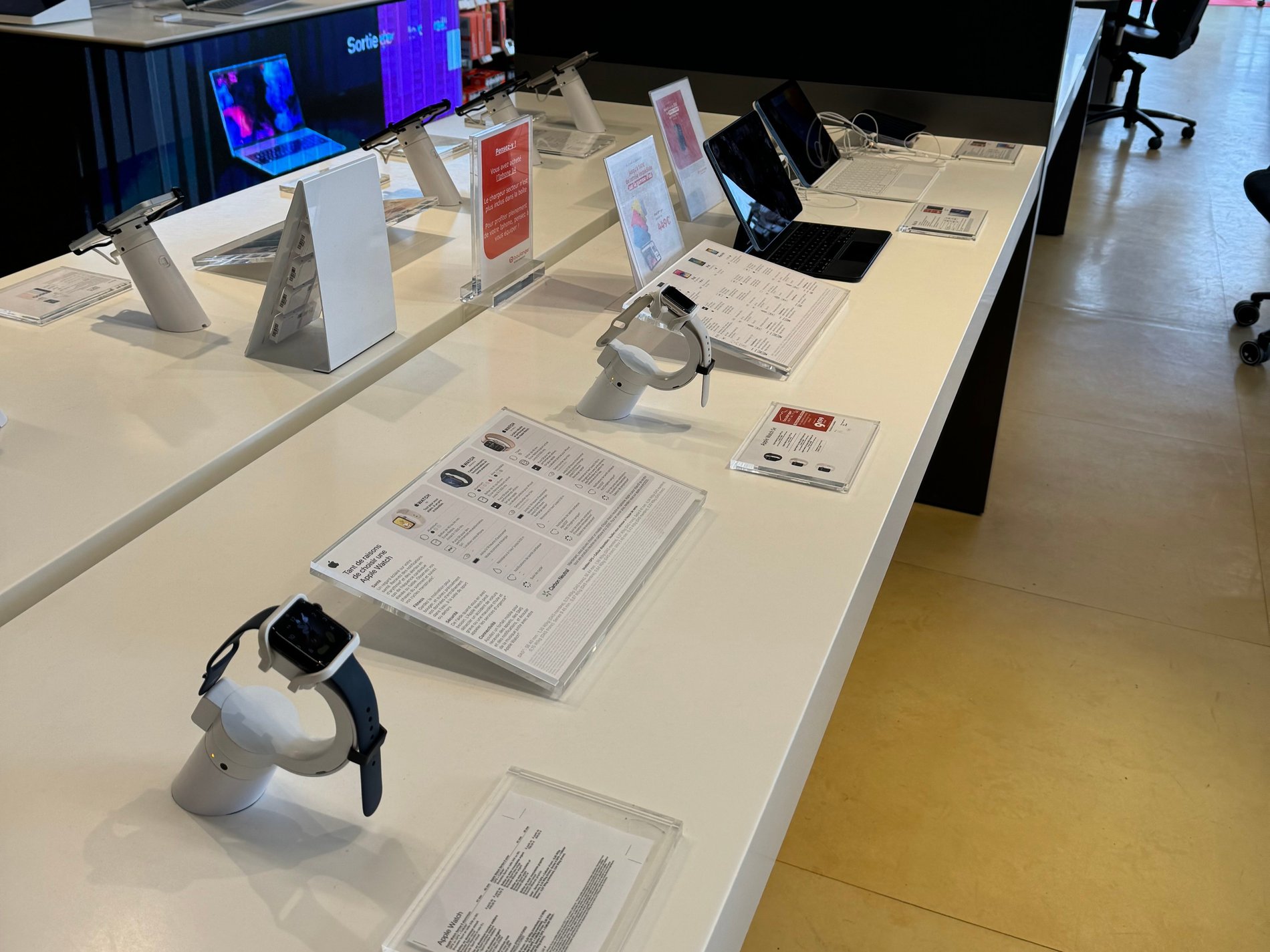 Apple Watch SE 40mm et 44mm, Apple Watch Serie 9 41mm et 45mm, iPad Air, iPad 10eme génération, iPad Mini, iPad Pro
