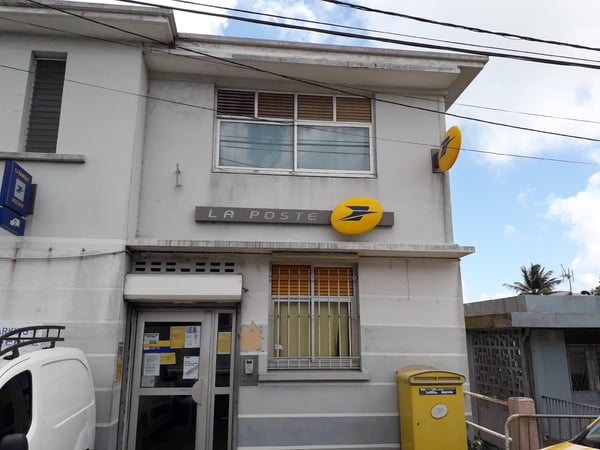 Photo du point La Poste ROBERT VERT PRE