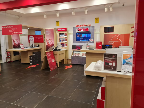 Vodafone Store | Il Fiordaliso