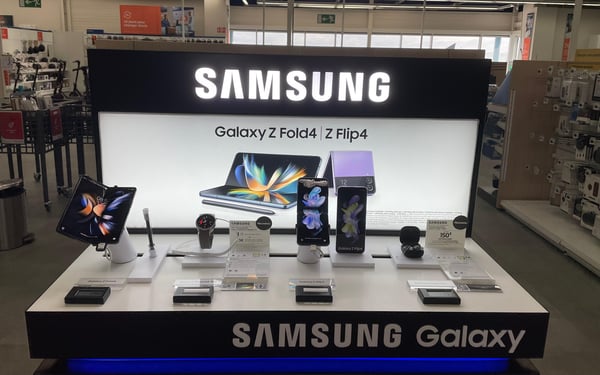 Les smartphones pliables Samsung ZFold et ZFlip dans votre magasin Boulanger Reims Cormontreuil.