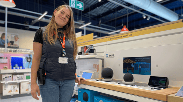 Clemence experte produits Amazon Alexa chez Boulanger Chateauroux, magasin Cap Sud