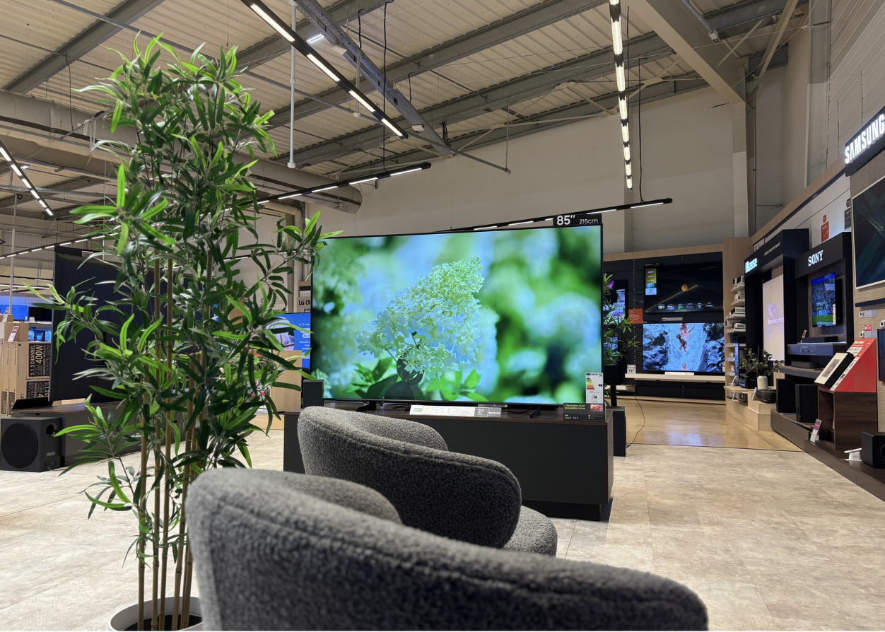rayon des Tv Qled Samsung  chez  Boulanger Gennevilliers